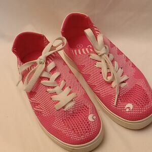 Osiris skate shoes pink mesh.Size 4